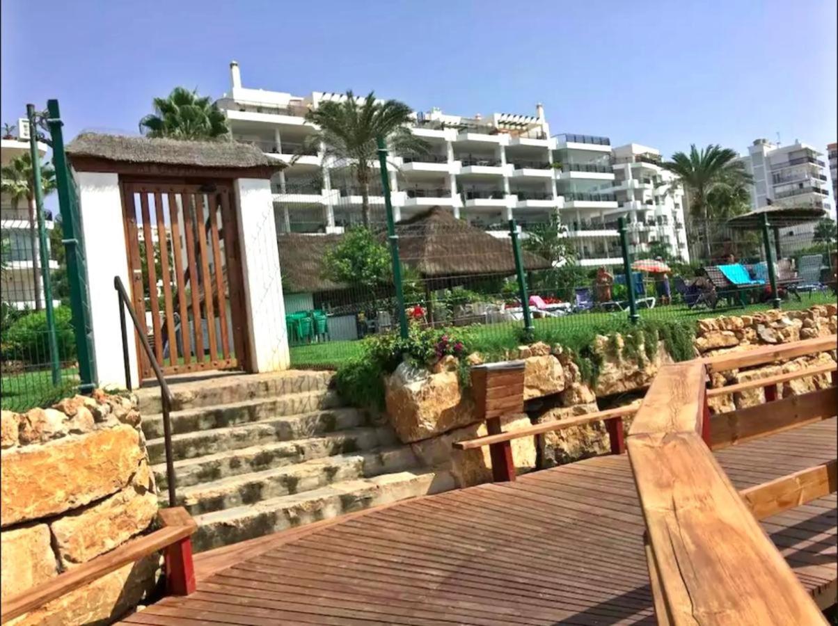 MI CAPRICHO, Beachfront, Grownfloor, Private Garden & Terrace Sitio de Calahonda Exterior foto